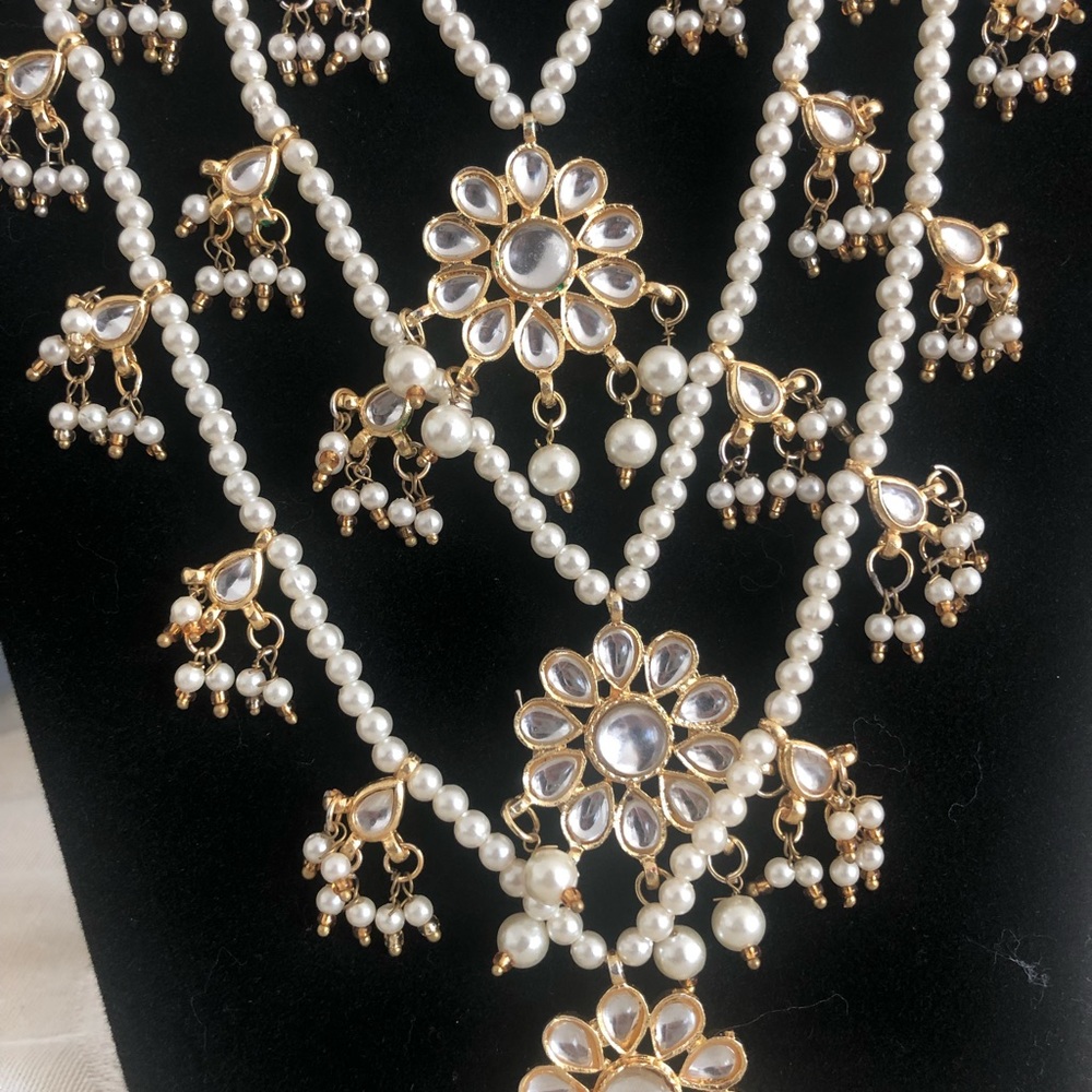 White kundan set